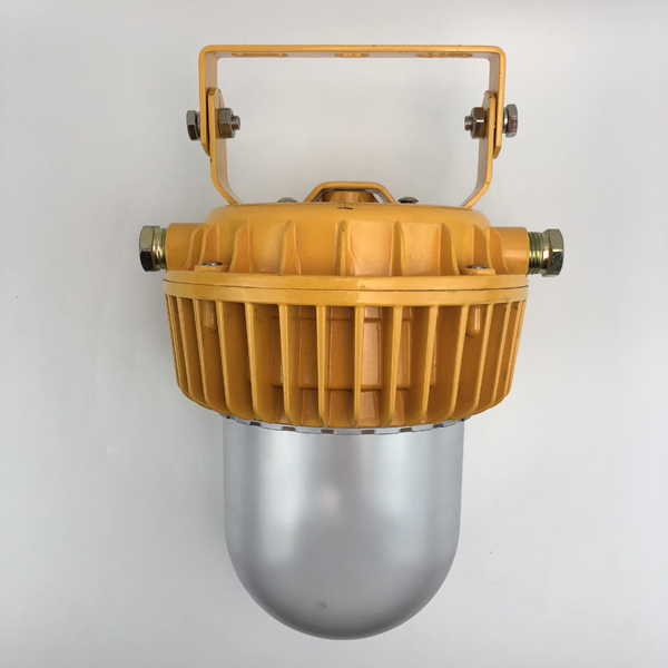 LED防爆吸頂燈火起來(lái)的原因！