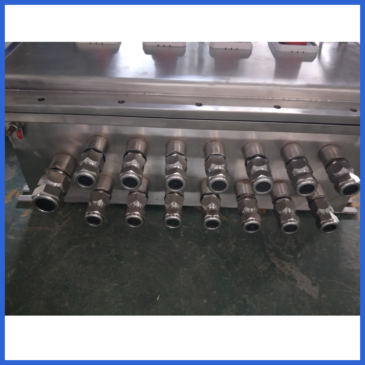 成都不銹鋼防爆控制箱廠家