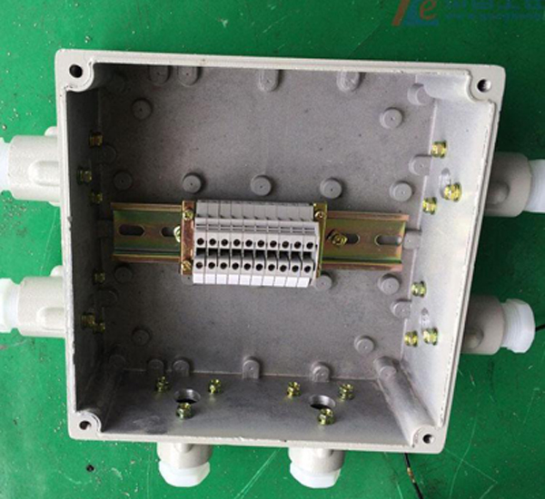 增安型防爆接線箱