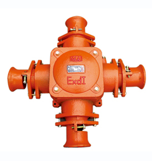 BHD4-200、400 礦用隔爆型母線盒